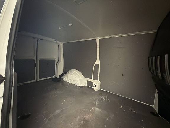 Volkswagen Transporter 14 of 30