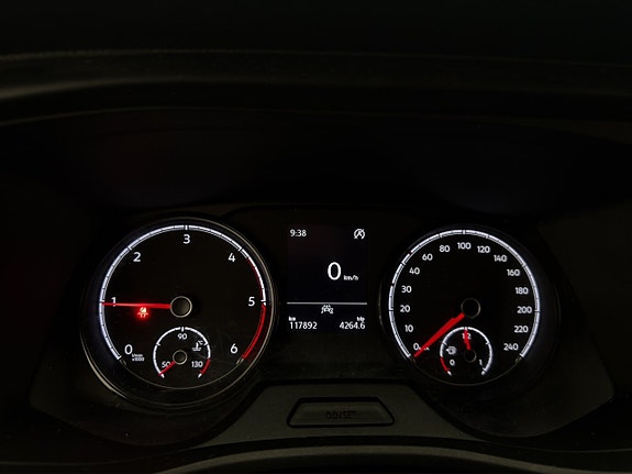 Volkswagen Transporter 19 of 30
