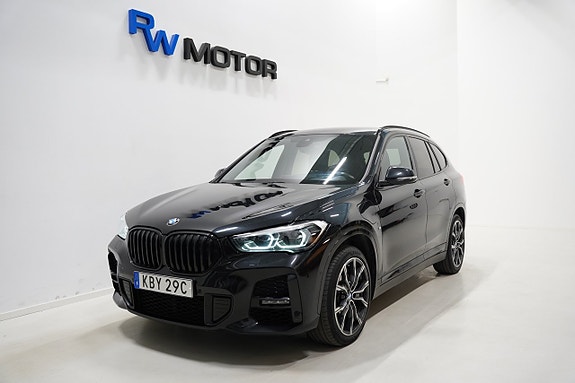 BMW X1 2 of 5