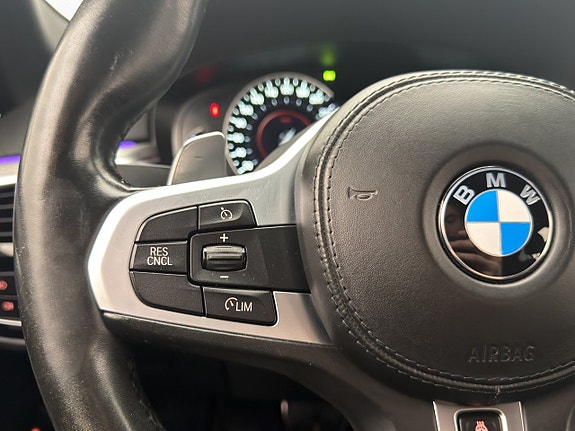 BMW 530e 24 of 30