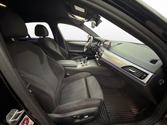 BMW 530e 9 of 30