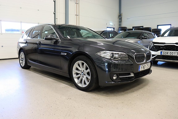 BMW 520d 3 of 5
