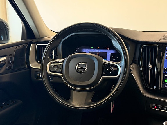 Volvo XC60 24 of 27