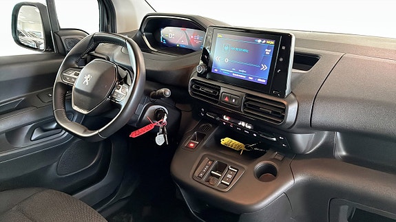 Peugeot e-Partner 4 of 5
