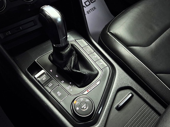Volkswagen Tiguan 24 of 30