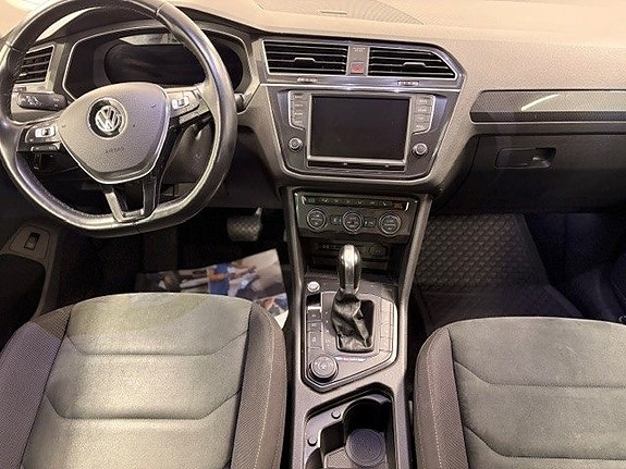 Volkswagen Tiguan 7 of 8