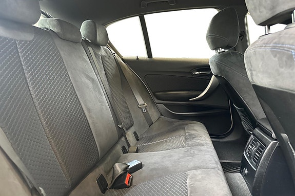 BMW 118d 12 of 25