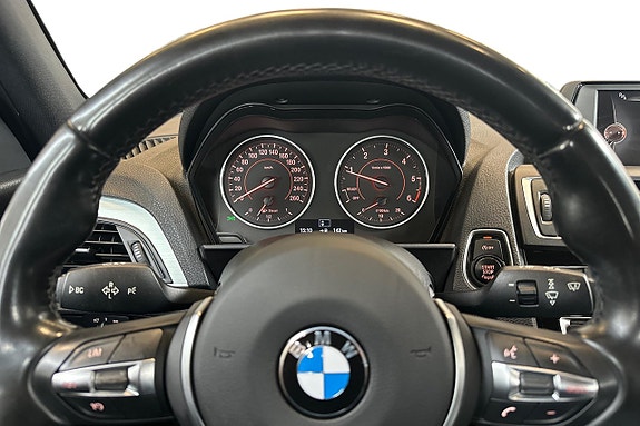 BMW 118d 16 of 25