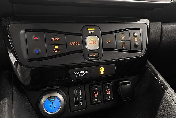 Nissan Leaf 11 of 21