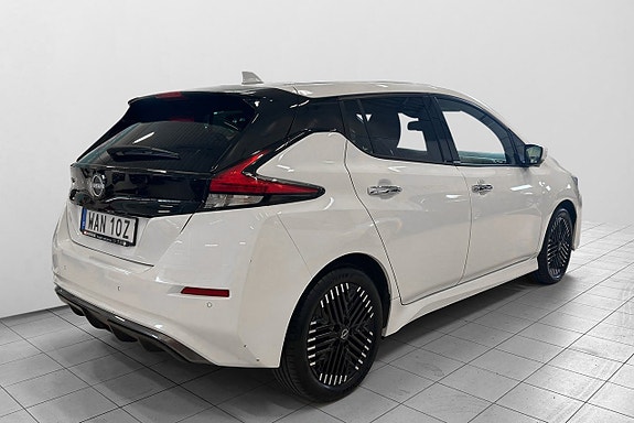 Nissan Leaf 6 of 21