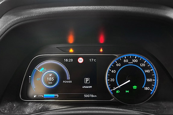 Nissan Leaf 19 of 21