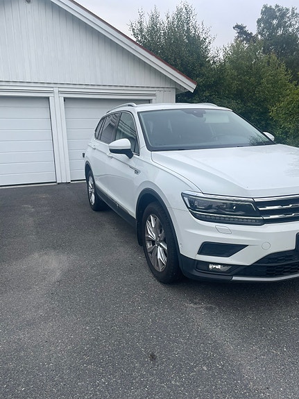 Volkswagen Tiguan Allspace 5 of 5