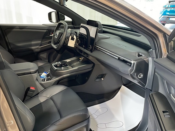 Subaru E-Outback 6 of 18