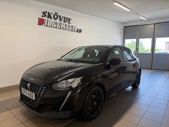 Peugeot 208 2 of 9