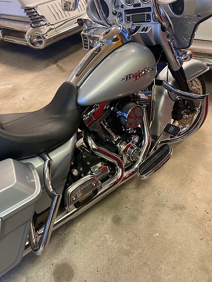 Harley-Davidson Street Glide 4 of 4