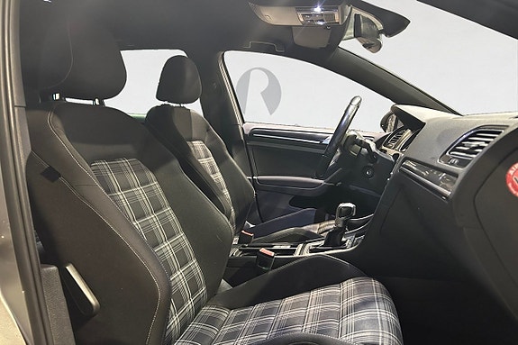 Volkswagen Golf I 15 of 17