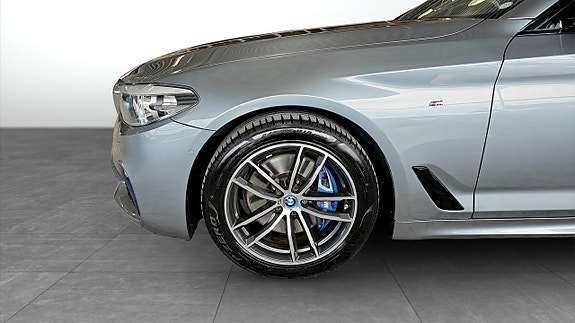 BMW 530i 9 of 12
