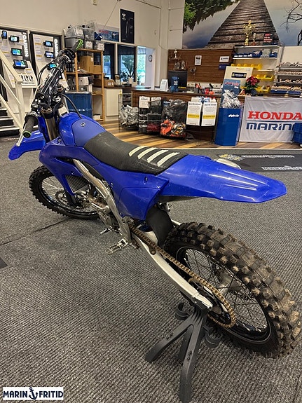 Yamaha YZ 250 F 6 of 6