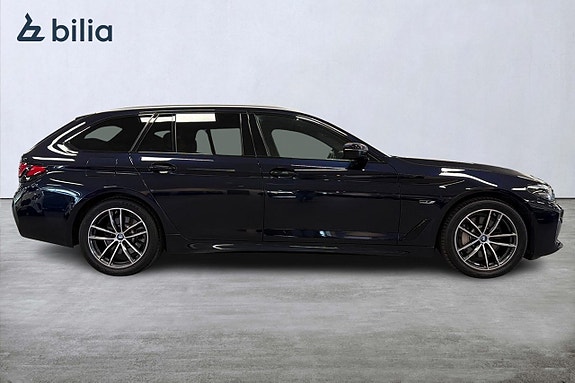 BMW 530e 15 of 17