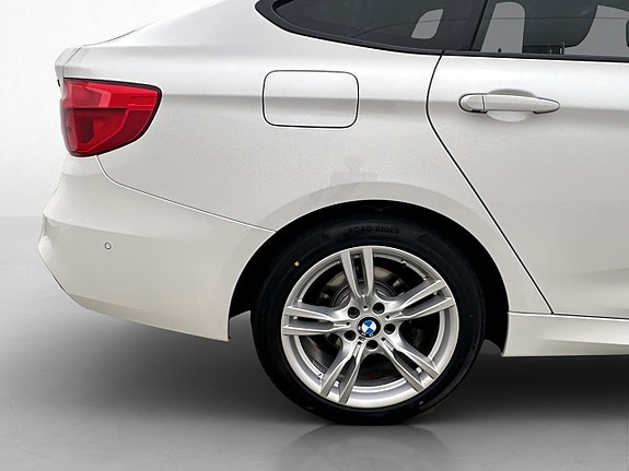 BMW 320 28 of 29