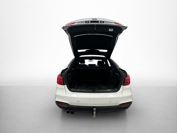 BMW 320 9 of 29