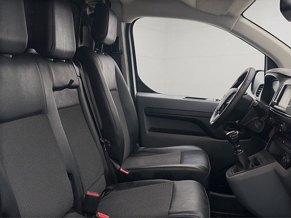 Toyota Proace 26 of 30