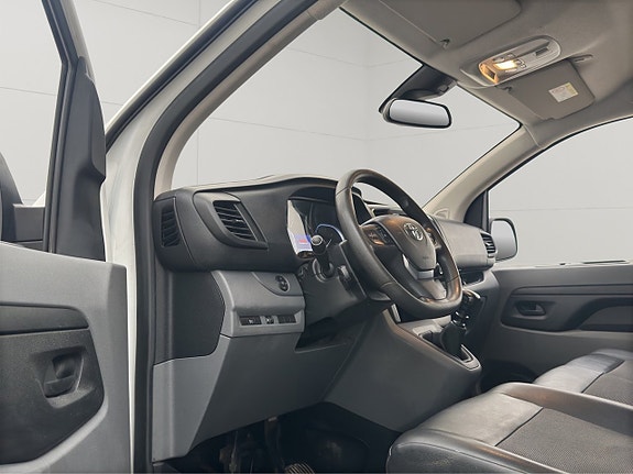 Toyota Proace 14 of 30
