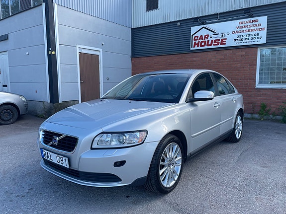 Volvo S40 6 of 16