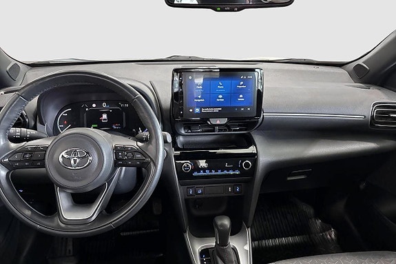 Toyota Yaris Cross 10 of 12