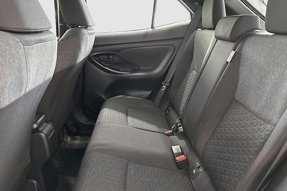 Toyota Yaris Cross 9 of 12