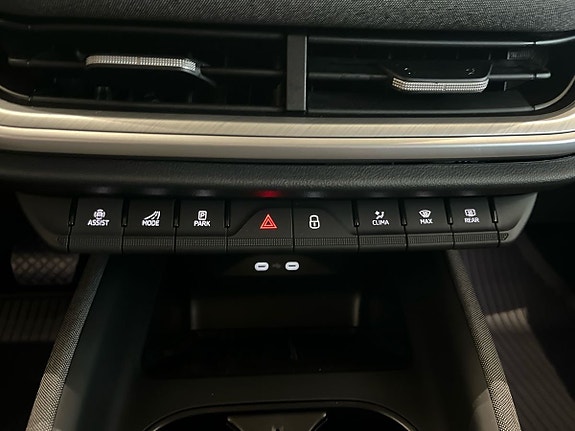 Skoda Enyaq 11 of 23