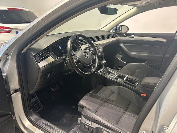 Volkswagen Passat Alltrack 5 of 5