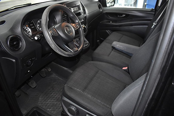 Mercedes-Benz Vito 111 4 of 5