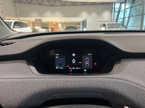 Skoda Enyaq 16 of 24