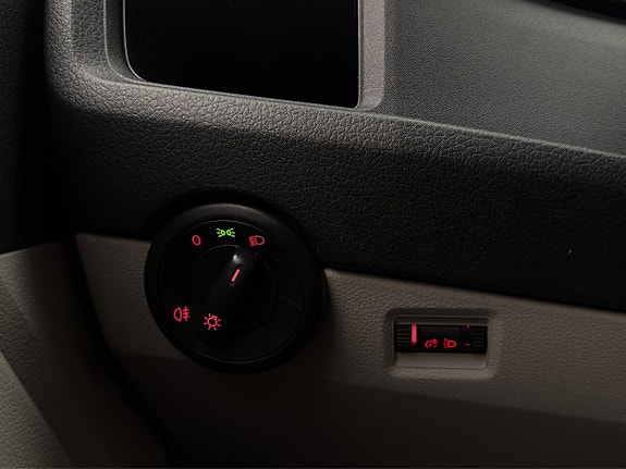 Volkswagen Transporter 15 of 30