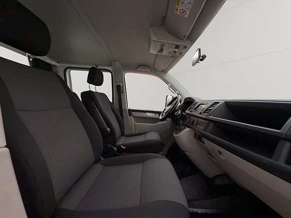 Volkswagen Transporter 30 of 30