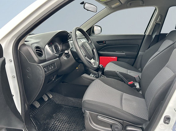 Suzuki Vitara 7 of 19