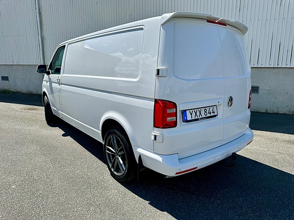 Volkswagen Transporter 11 of 15