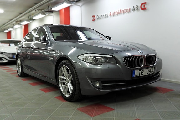 BMW 530d 4 of 5