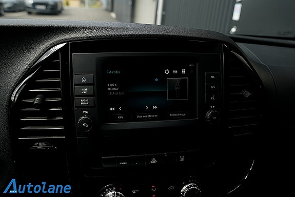 Mercedes-Benz Vito 108 17 of 19