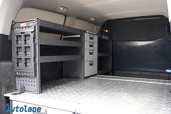 Mercedes-Benz Vito 108 13 of 19