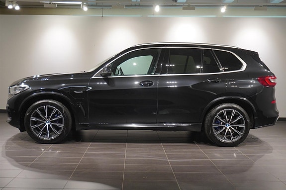 BMW X5 3 of 18