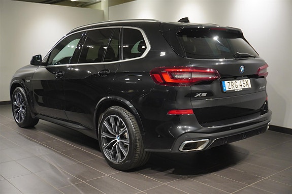 BMW X5 4 of 18