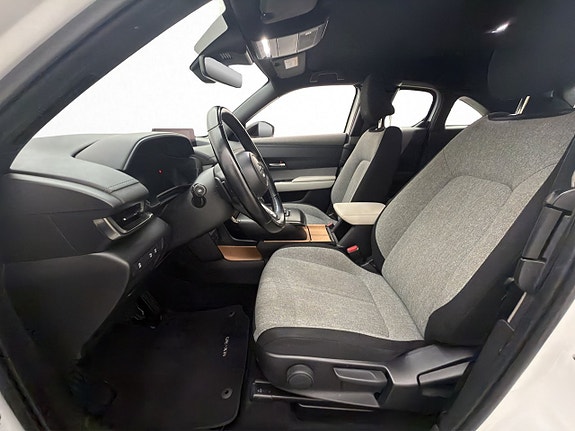 Mazda MX-30 12 of 30