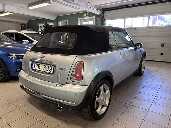 MINI Cooper 6 of 17