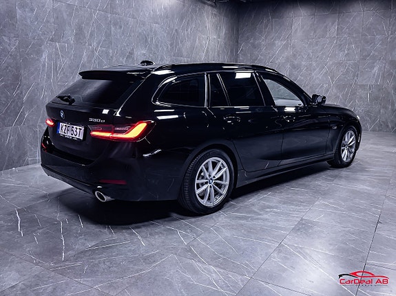 BMW 330e 7 of 29