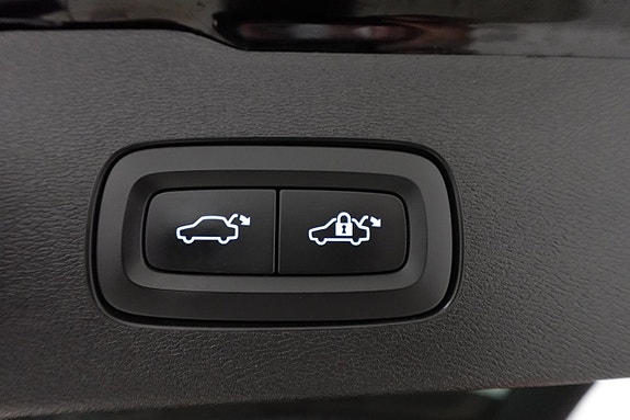 Volvo V60 Cross Country 19 of 22