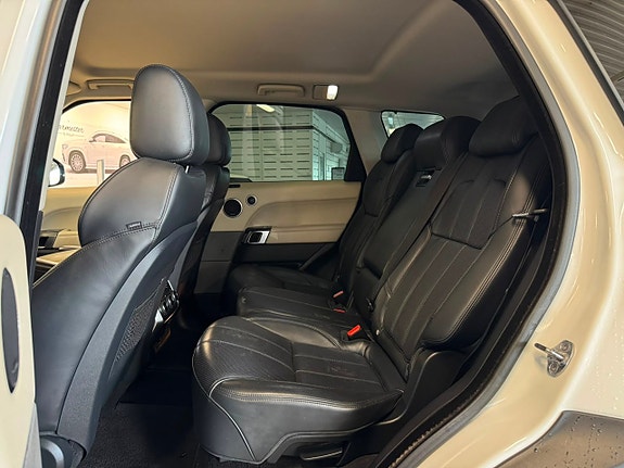 Land Rover Range Rover Sport 7 of 24