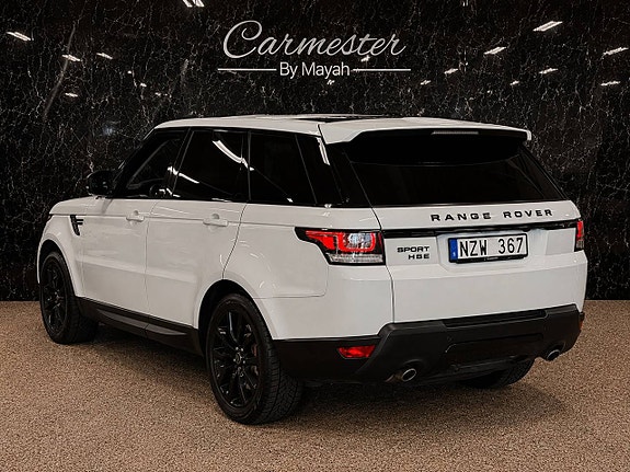 Land Rover Range Rover Sport 3 of 5
