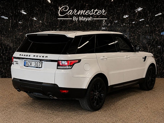 Land Rover Range Rover Sport 4 of 5